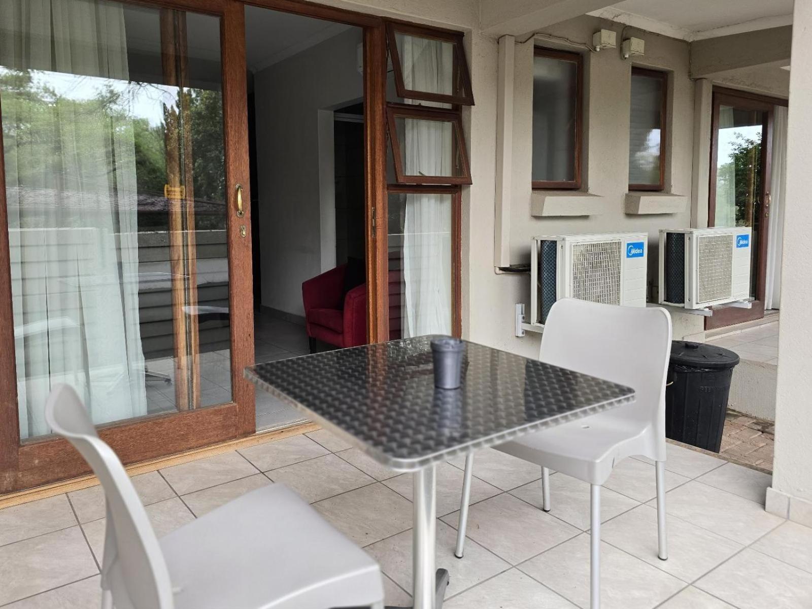 Bonim Guesthouse - Aka Magisha Guesthouse Mbombela Room photo