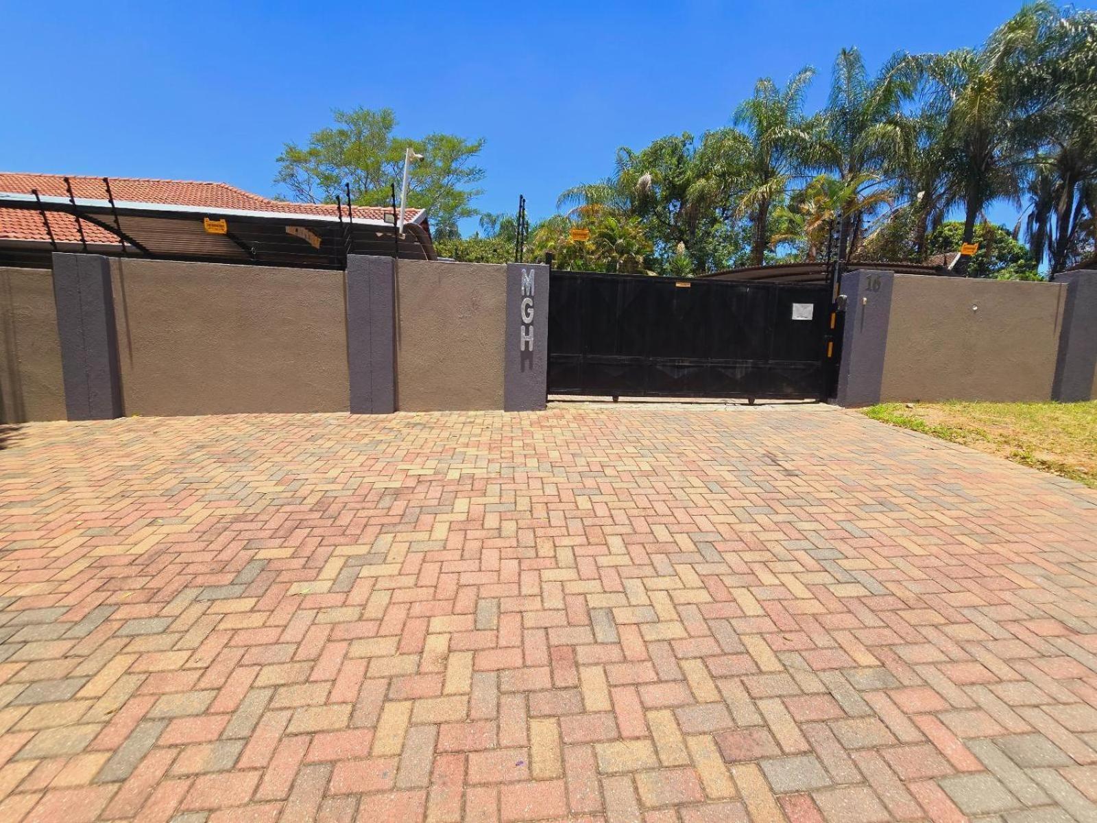 Bonim Guesthouse - Aka Magisha Guesthouse Mbombela Exterior photo